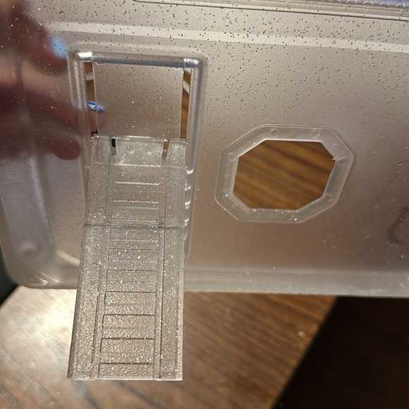 iPad Air clear glitter case - Picture 4 of 5